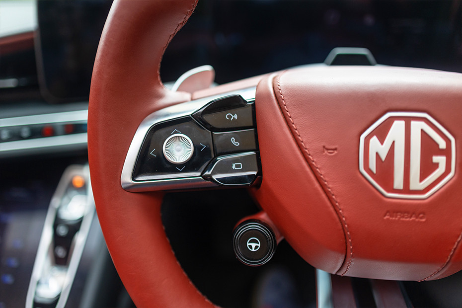 MG MG Cyberster INTERIOR Steering Wheel