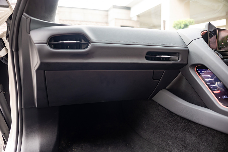 MG MG Cyberster INTERIOR Storage