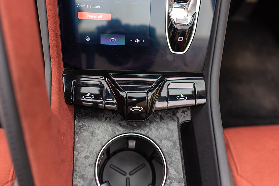 MG MG Cyberster INTERIOR Sunroof