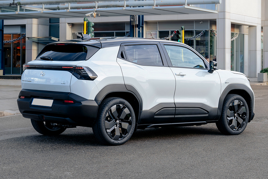 Toyota Urban Cruiser Rear Right Three Quarter View