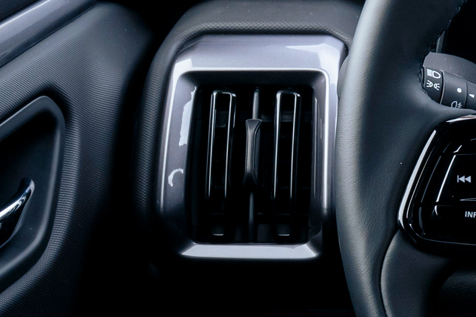 Toyota Urban Cruiser Driver's Side AC Vent