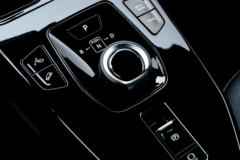 Toyota Urban Cruiser Drive Mode Selector