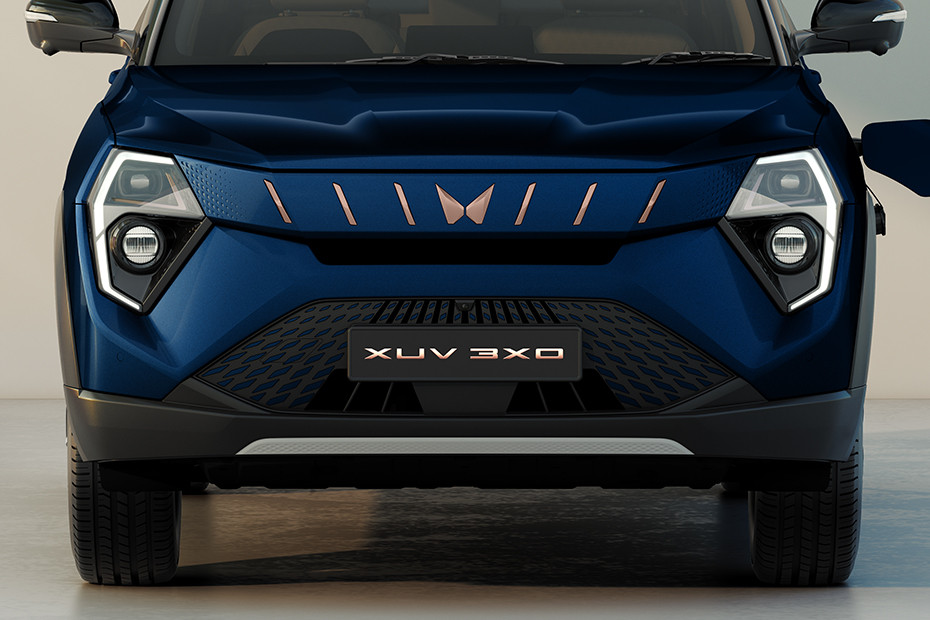 Mahindra XUV 3XO EV Front Grille