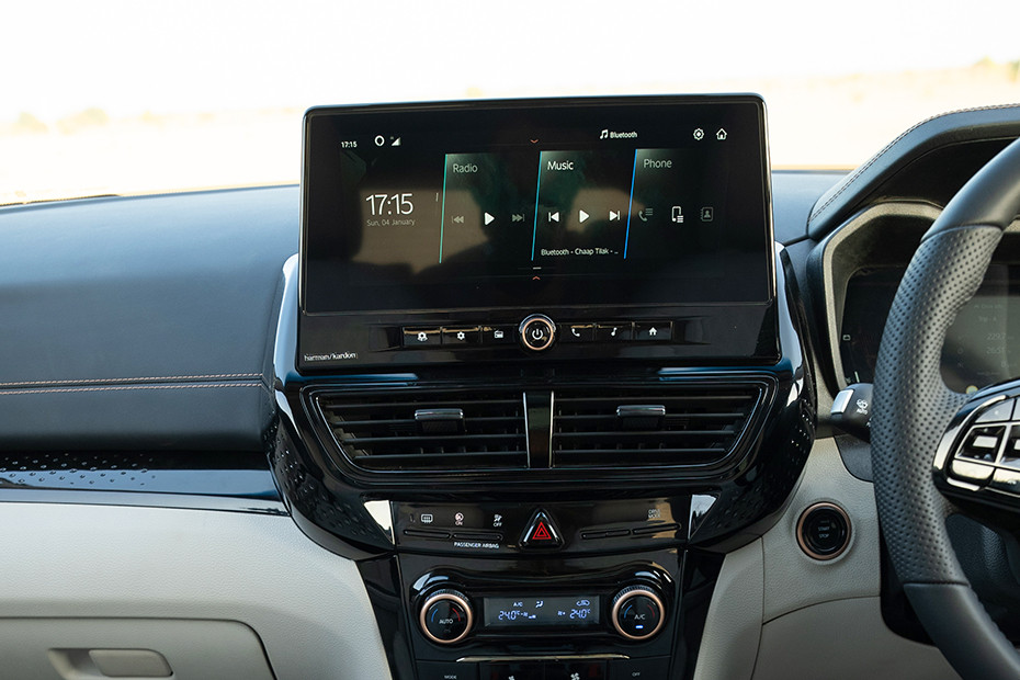 Mahindra XUV 3XO EV Infotainment System