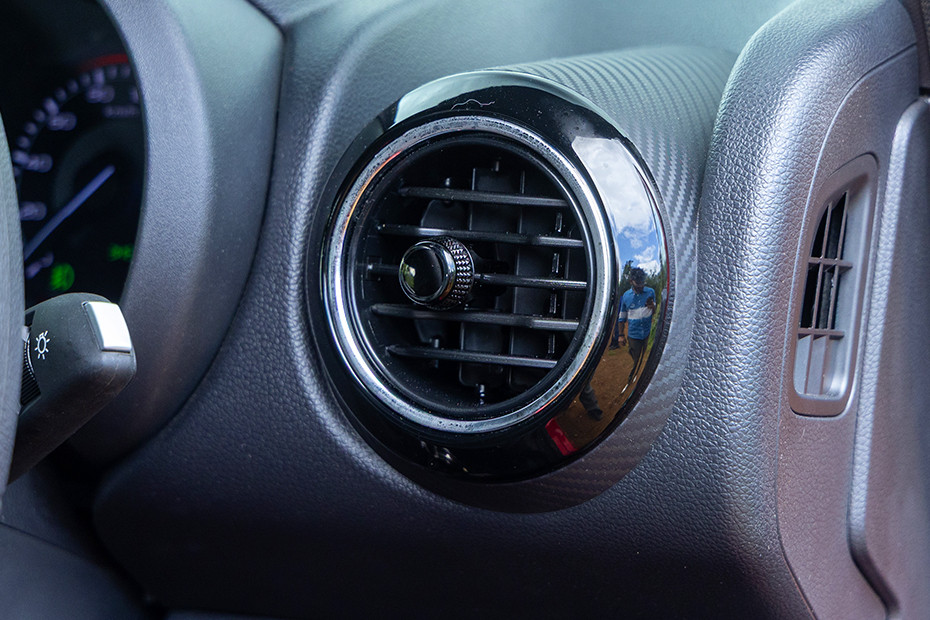 Mahindra Thar Driver's Side AC Vent