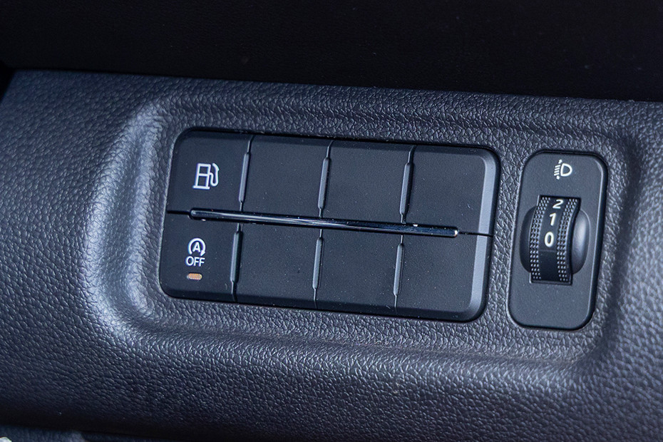 Mahindra Thar Auto Start/Stop Button