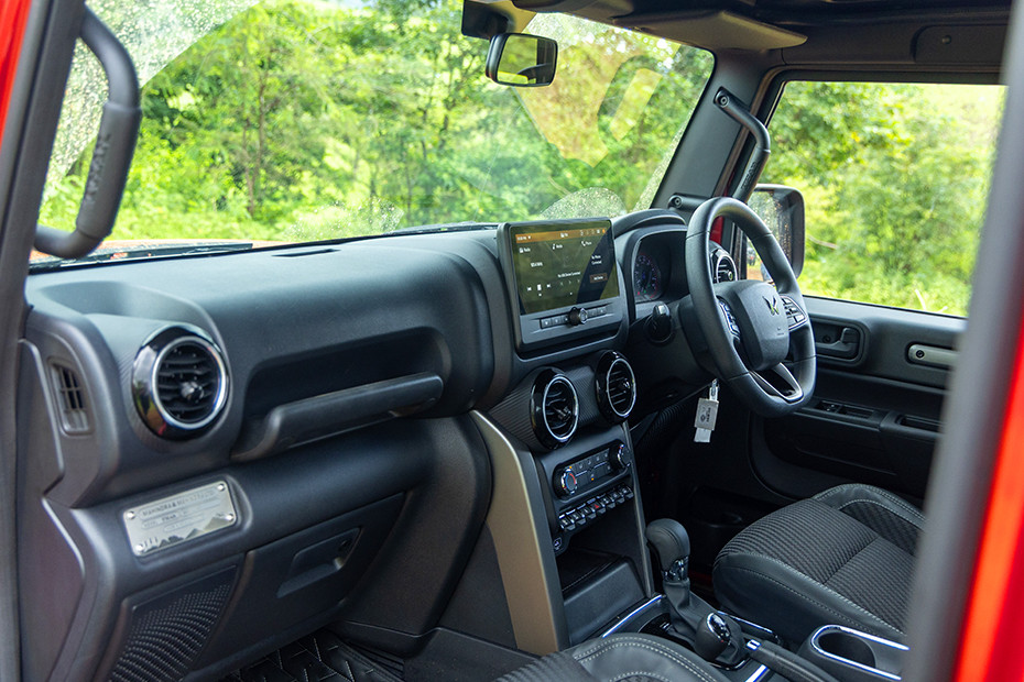 Mahindra Thar Dashboard: Passenger's View