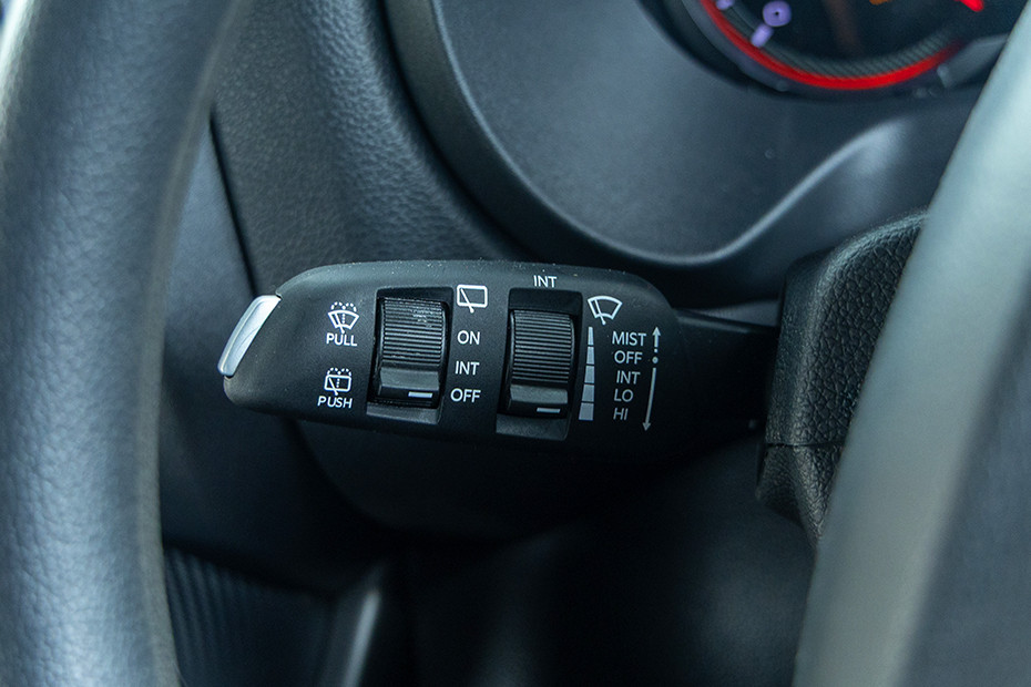 Mahindra Thar Wiper Control