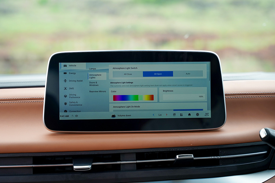 MG MG M9 INTERIOR Other Features