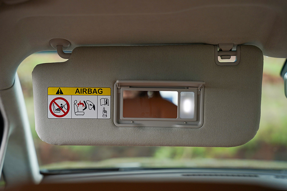 MG MG M9 INTERIOR Other Features