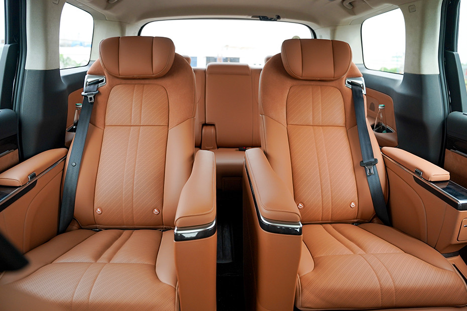 MG MG M9 INTERIOR Seats