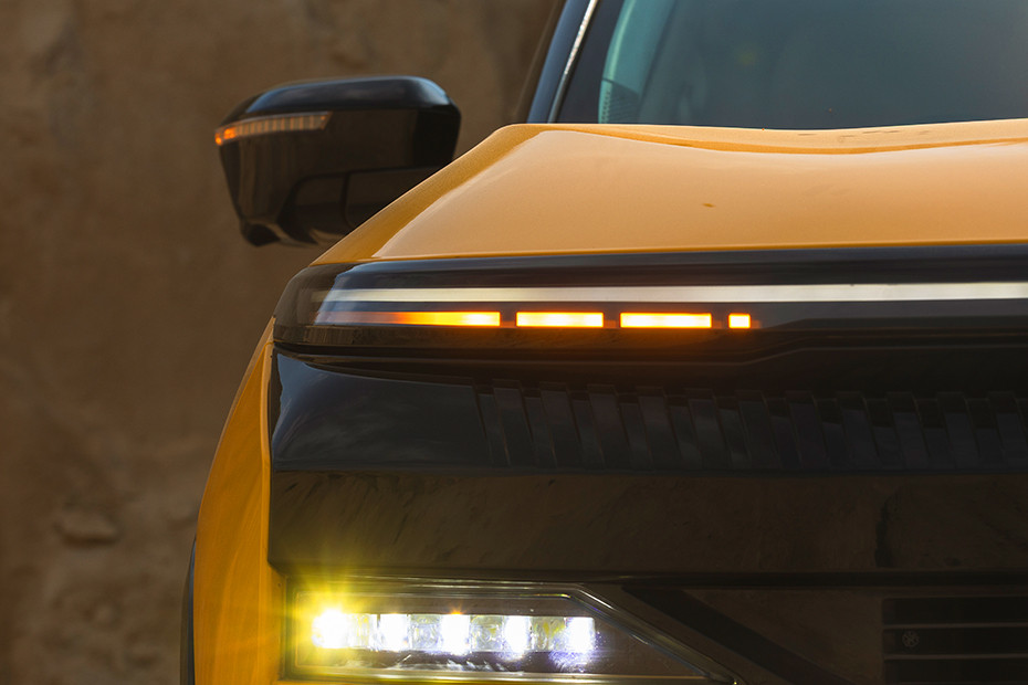 Tata Sierra Headlight