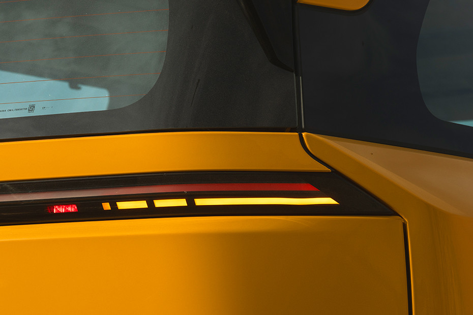 Tata Sierra Taillight