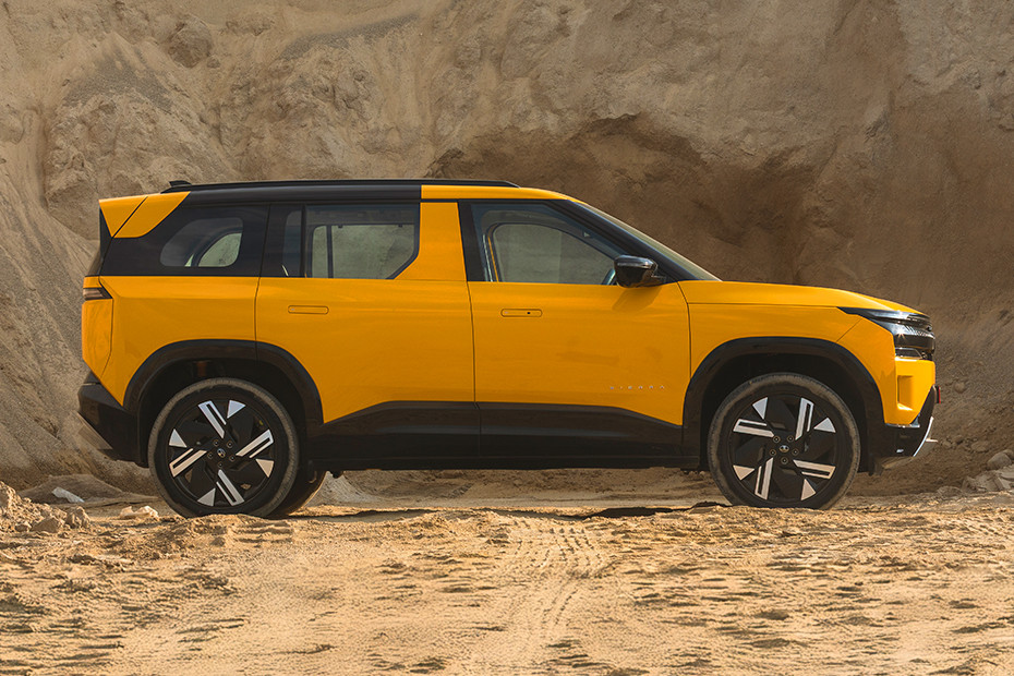 Tata Sierra Side Profile View (Right)