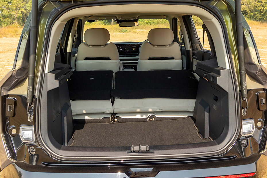 Tata Sierra Boot Space (Second Row Folded)
