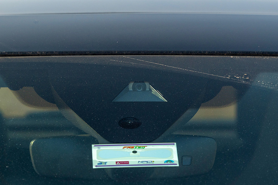 Volkswagen Volkswagen Golf GTI EXTERIOR Camera and Sensors