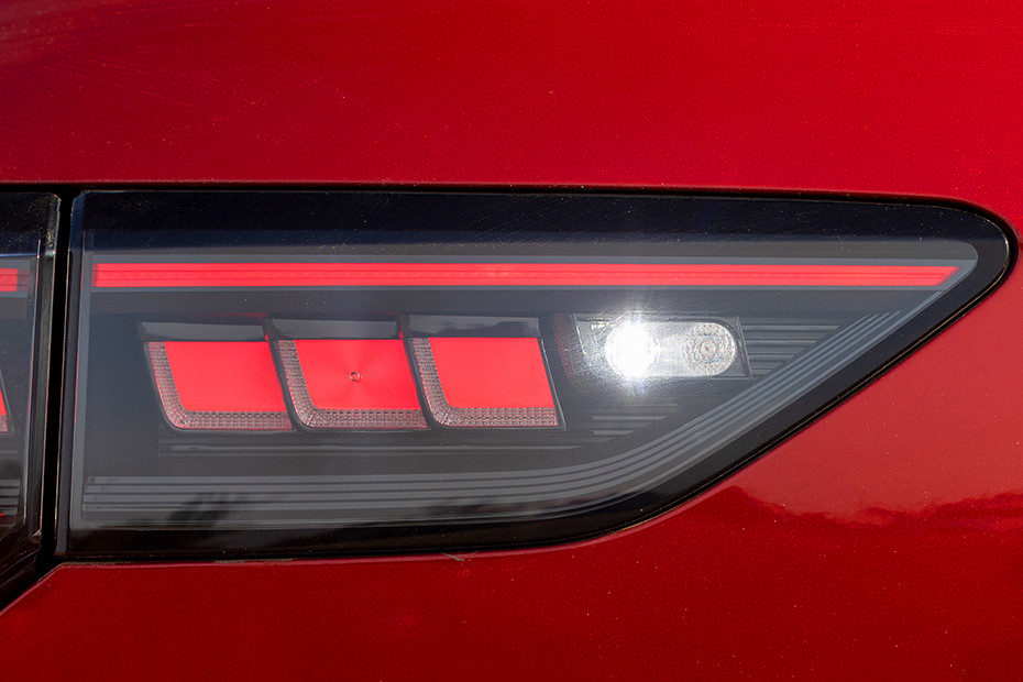 Volkswagen Volkswagen Golf GTI EXTERIOR Lights
