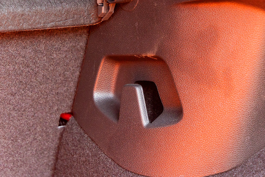 Volkswagen Volkswagen Golf GTI INTERIOR Boot