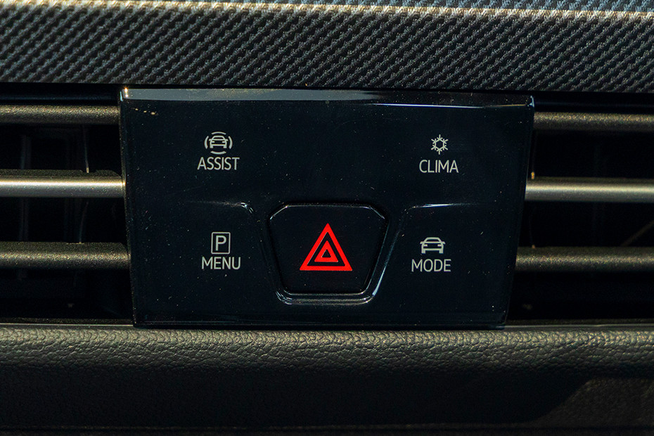 Volkswagen Volkswagen Golf GTI INTERIOR Controls and Buttons