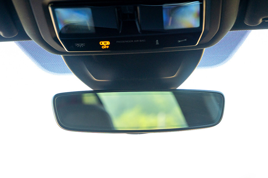 Volkswagen Volkswagen Golf GTI INTERIOR Dashboard