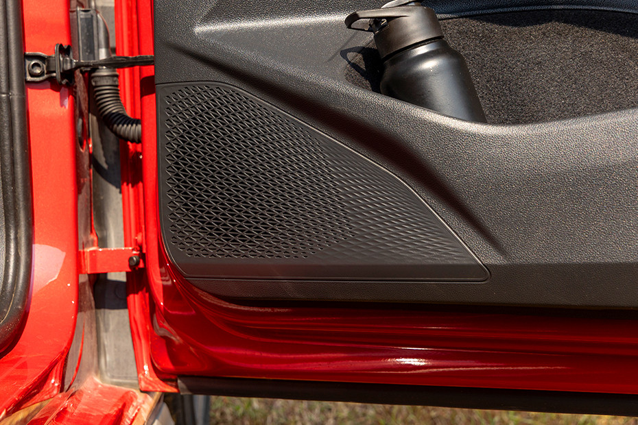 Volkswagen Volkswagen Golf GTI INTERIOR Infotainment System