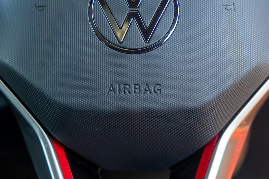 Volkswagen Volkswagen Golf GTI INTERIOR Safety