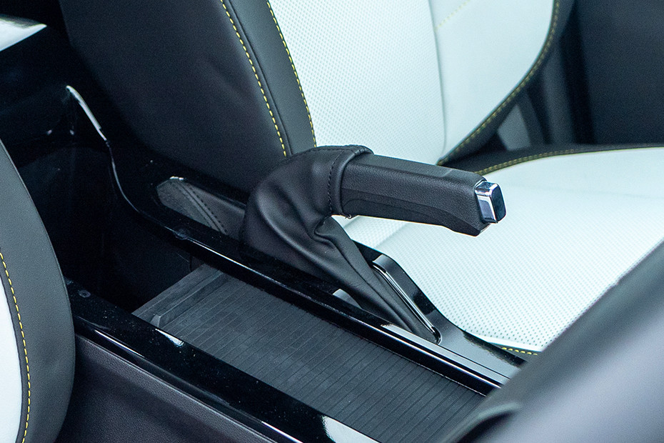 Renault Renault Kiger INTERIOR Center Console