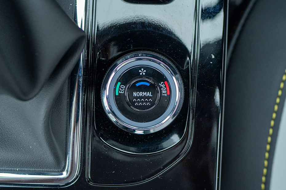 Renault Renault Kiger INTERIOR Center Console