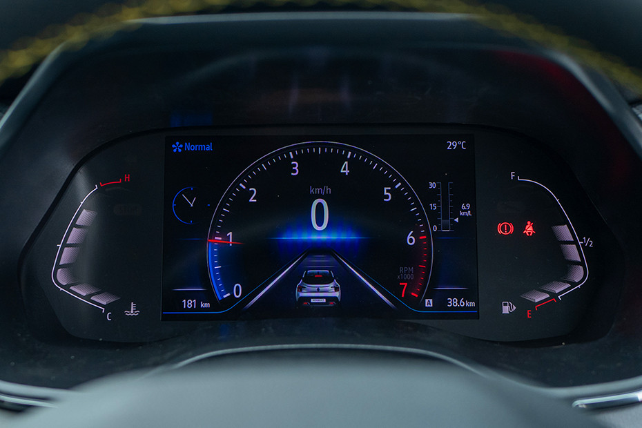 Renault Renault Kiger INTERIOR Instrument Cluster