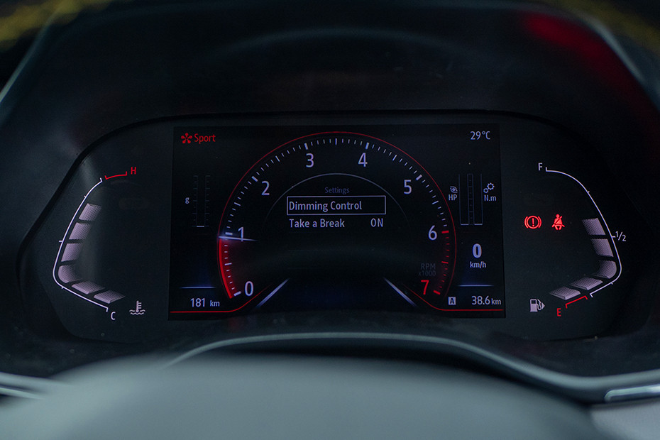 Renault Renault Kiger INTERIOR Instrument Cluster