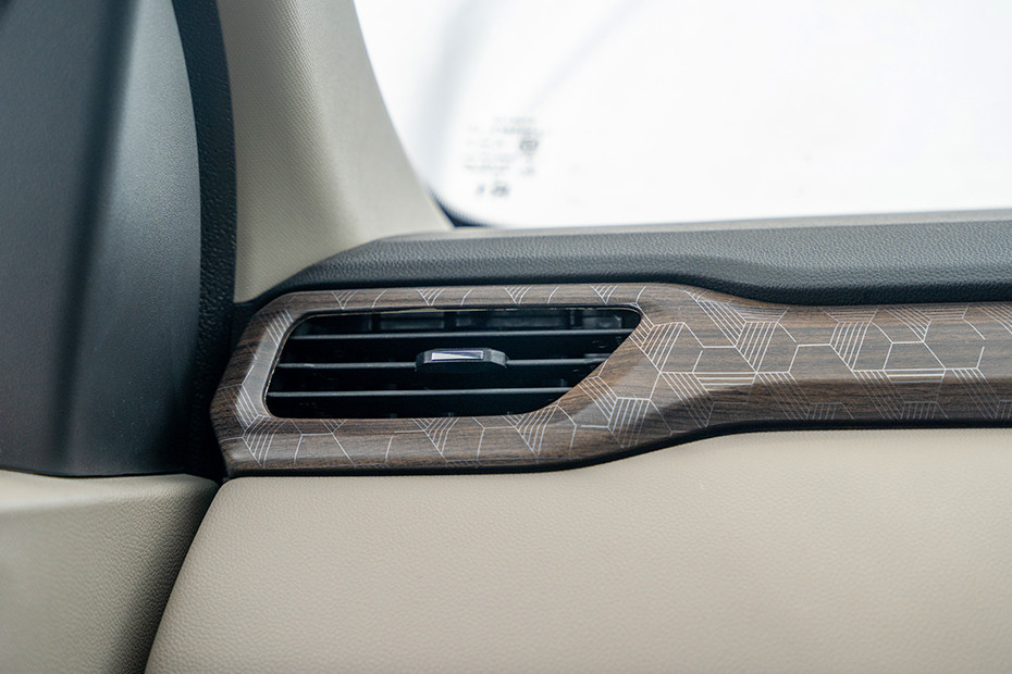 Renault Renault Triber INTERIOR Air-Conditioning