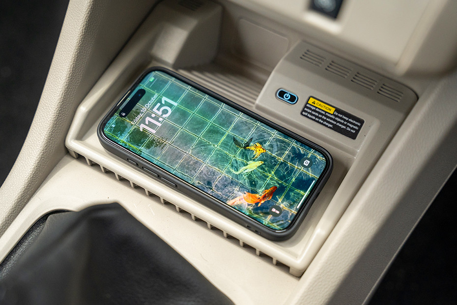 Renault Renault Triber INTERIOR Charging Options