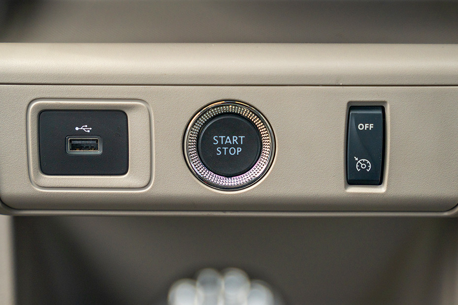 Renault Renault Triber INTERIOR Controls and Buttons