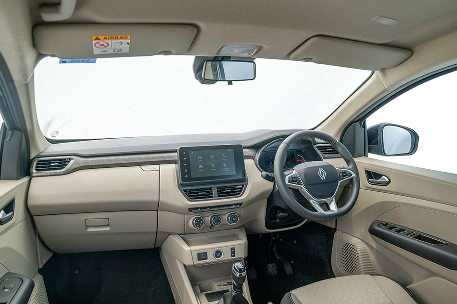 Renault Renault Triber INTERIOR Dashboard