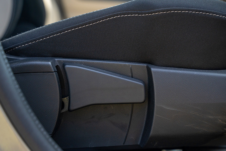 Renault Renault Triber INTERIOR Seats