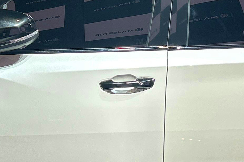 MG MG Majestor EXTERIOR Details