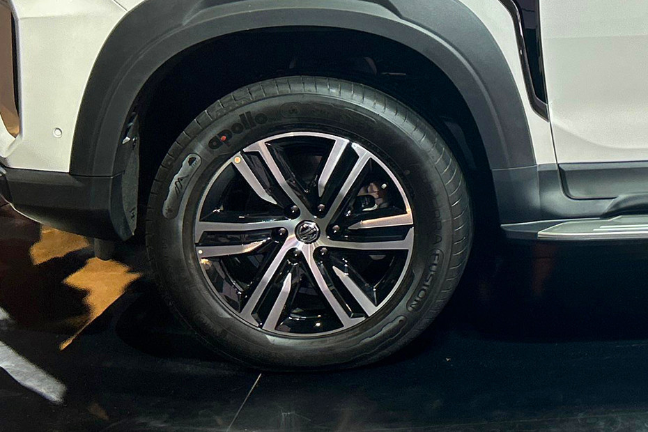 MG MG Majestor EXTERIOR Details