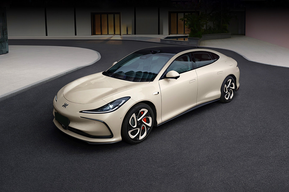 MG MG IM5 EXTERIOR Looks