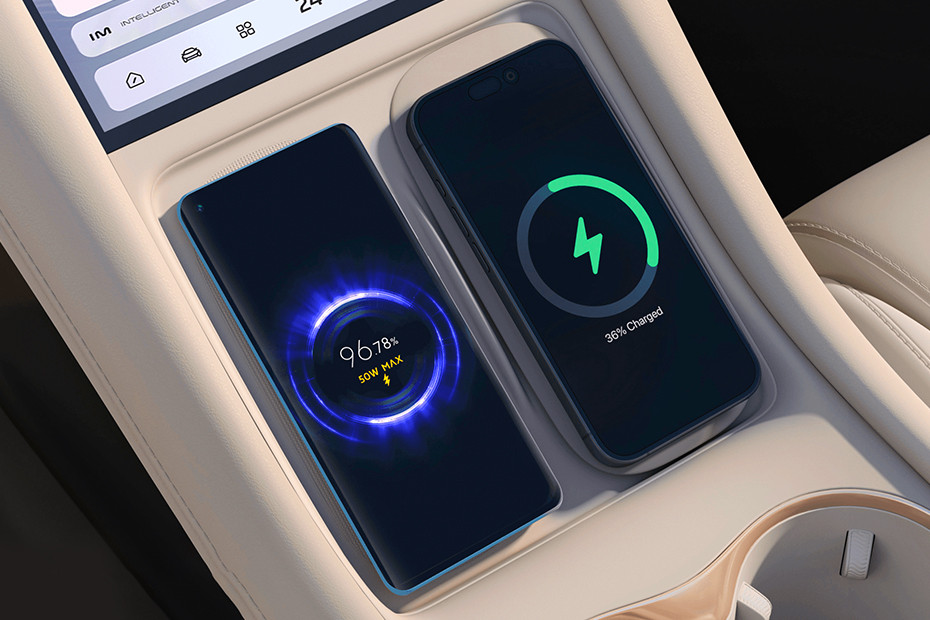 MG MG IM6 INTERIOR Charging Options