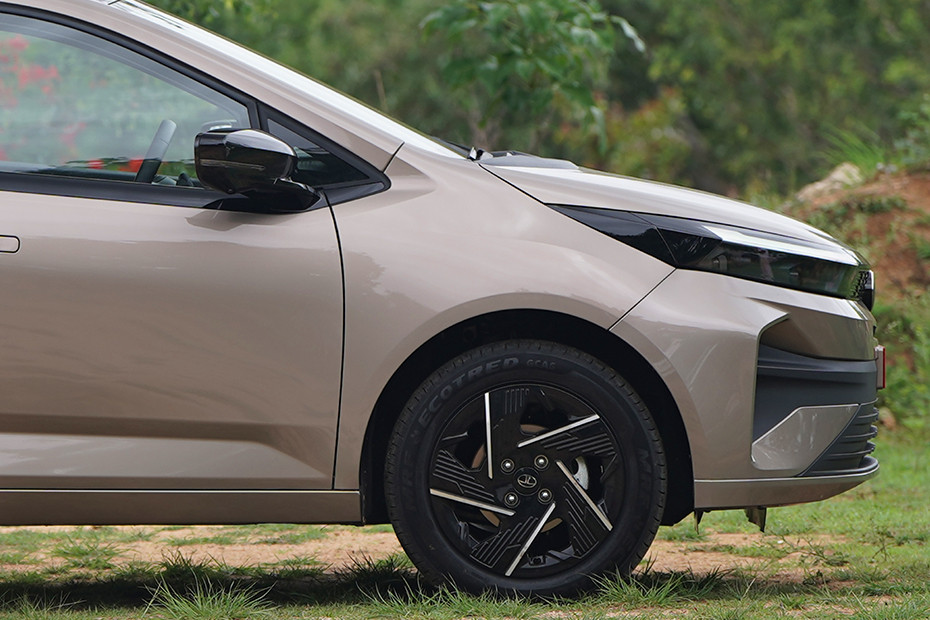 Tata Altroz Front Fender