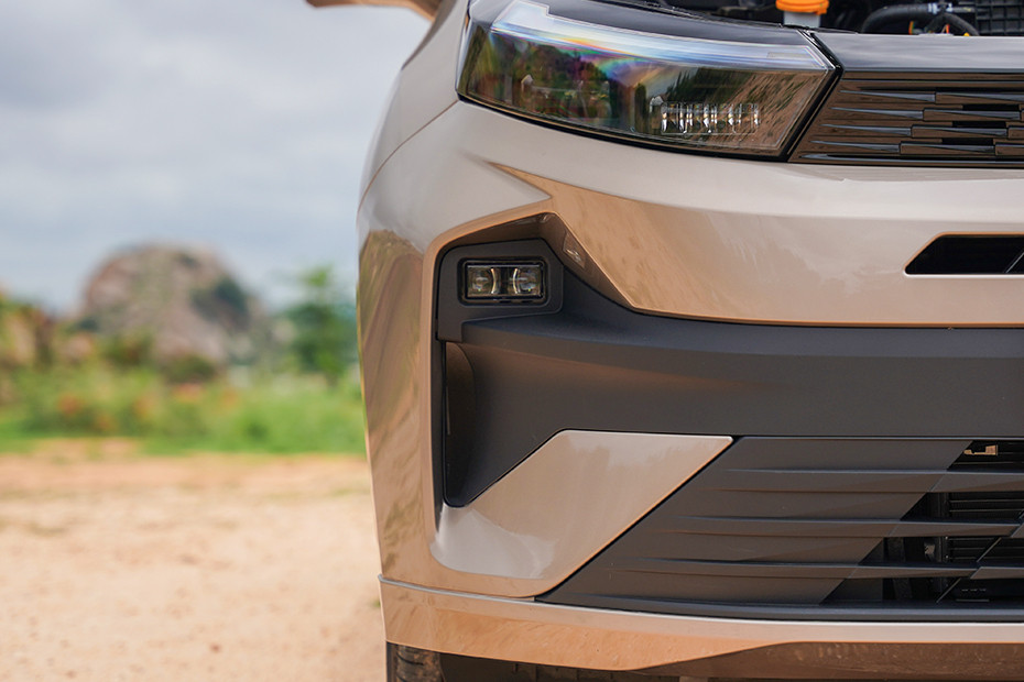 Tata Altroz Front Fog Lamp