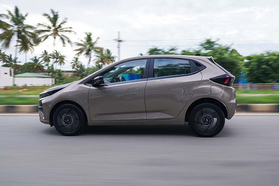 Tata Altroz Driving: Side Profile (Left) View