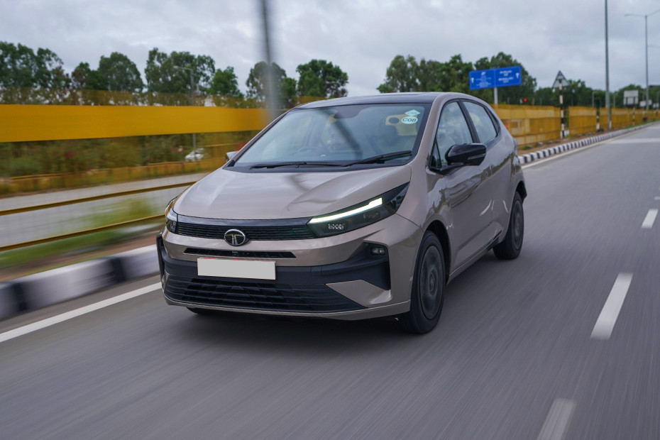 Tata Altroz Driving: Front Left Quarter View