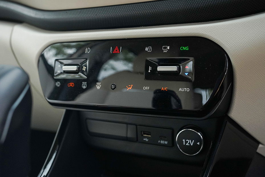 Tata Altroz AC Controls