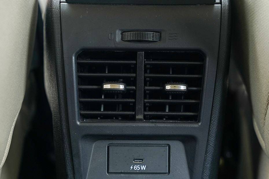 Tata Altroz Rear AC Vents (Floor)