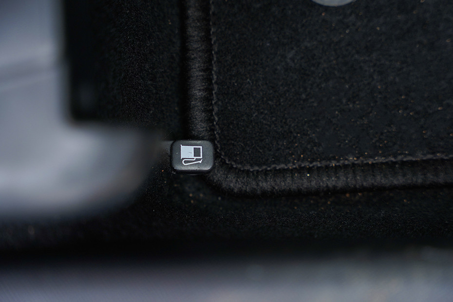 Tata Altroz Gas Cap Release