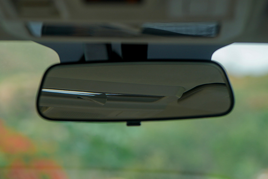 Tata Altroz Inside Rear View Mirror