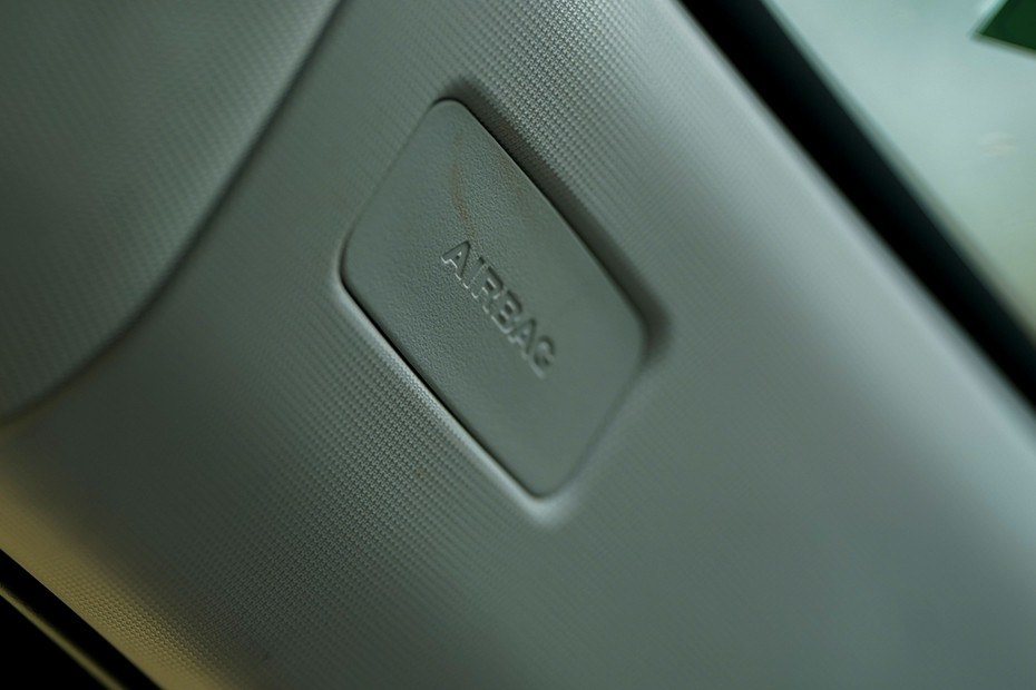 Tata Altroz Passenger Airbag