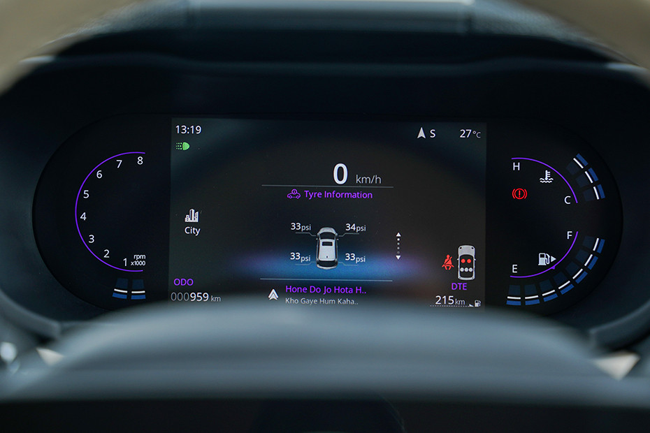 Tata Altroz Tyre Pressure Monitoring System (TPMS)