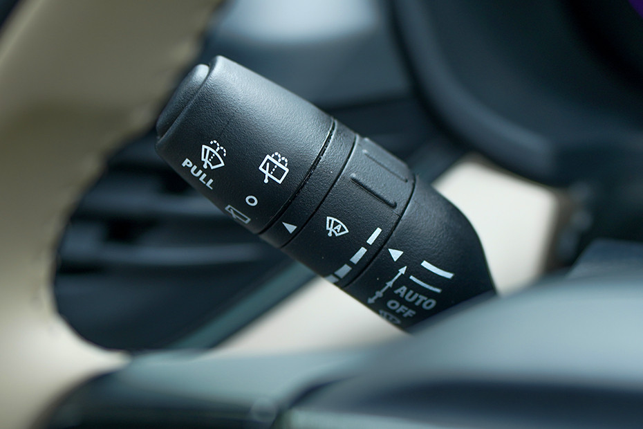 Tata Altroz Wiper Control